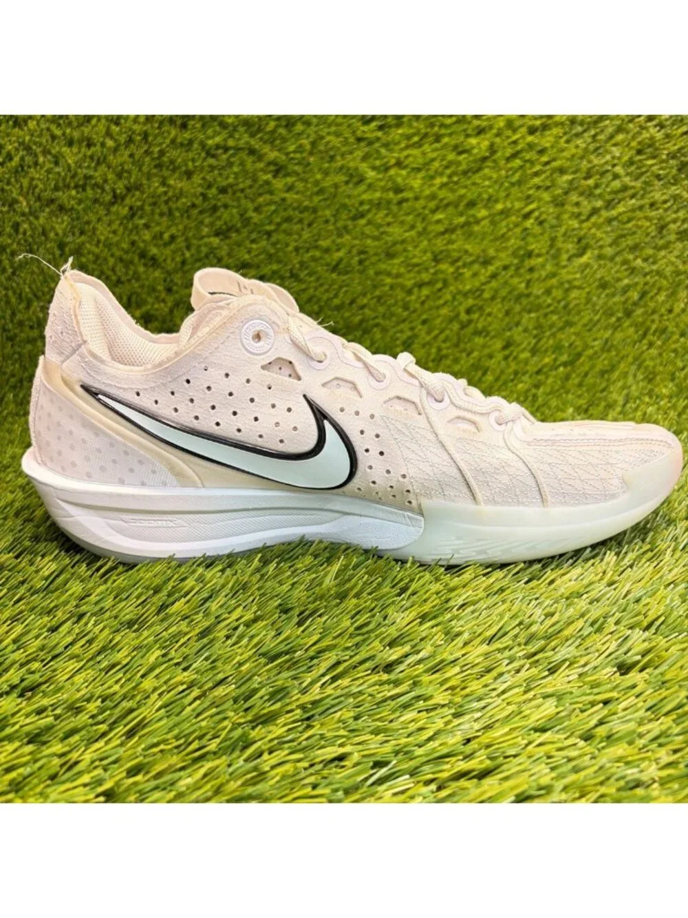 Nike Air Zoom GT Cut 3 Mens Size 10 Blue White Athletic Running Shoes Sneakers